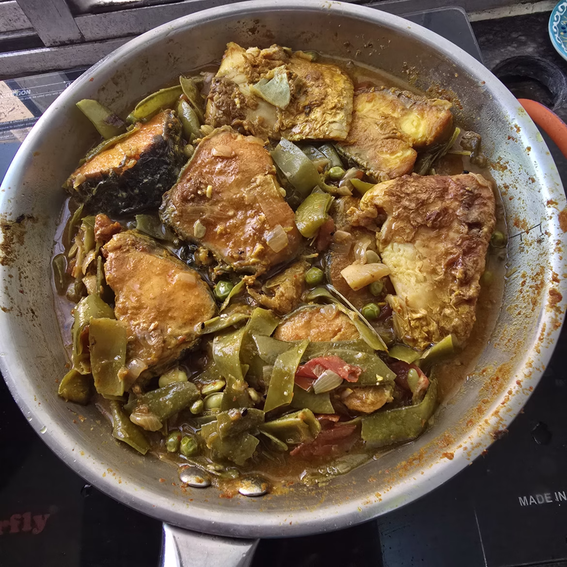 Fish Curry with Peas & Broad Beans